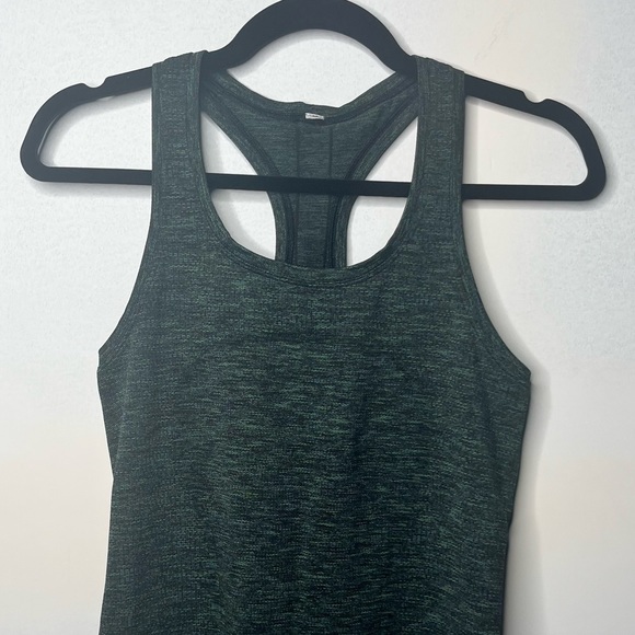 Lululemon Swiftly Speed Racerback - Picture 5 of 7